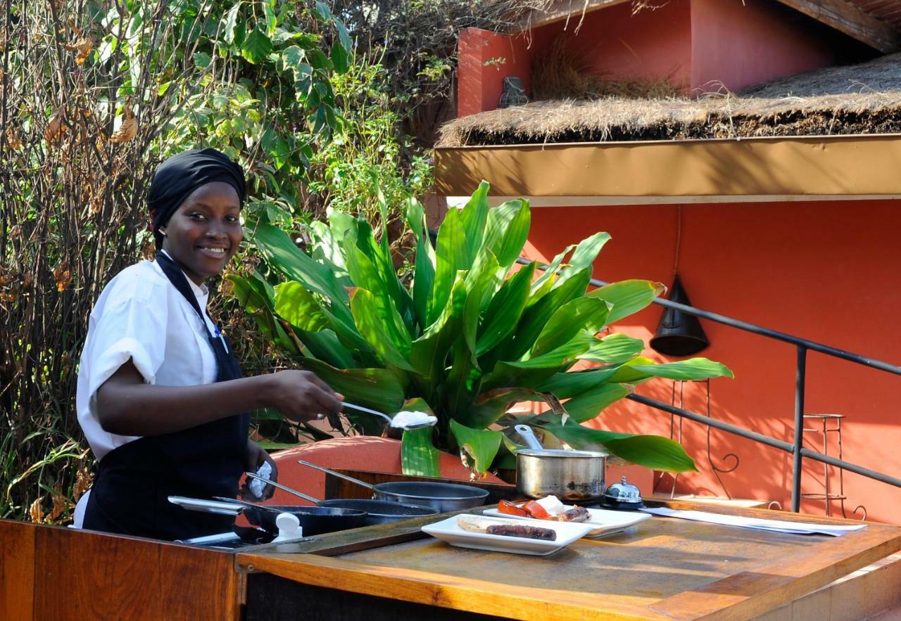 Ngala Lodge Fajara Eksteriør bilde